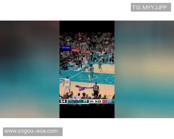 布克赞伊戈达罗球商高超换防迅速能精准洞察场上局势